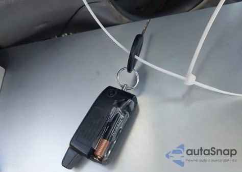 2001 Chevrolet S-10 Ls z USA, uszkodzony, nr VIN 1GCCS19W318199181